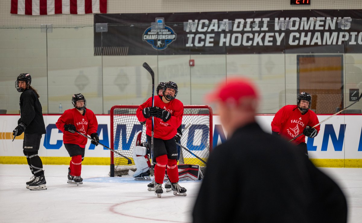 UWRFFalcons's tweet photo. The stage is set 🏒🏆

Final preparations complete as the Falcons get get ready to host the @NCAADIII Women's Ice Hockey Championship weekend.

Signage is up. Ice is ready. One more sleep ⏰

#d3hky https://t.co/SAXBDr6zAf