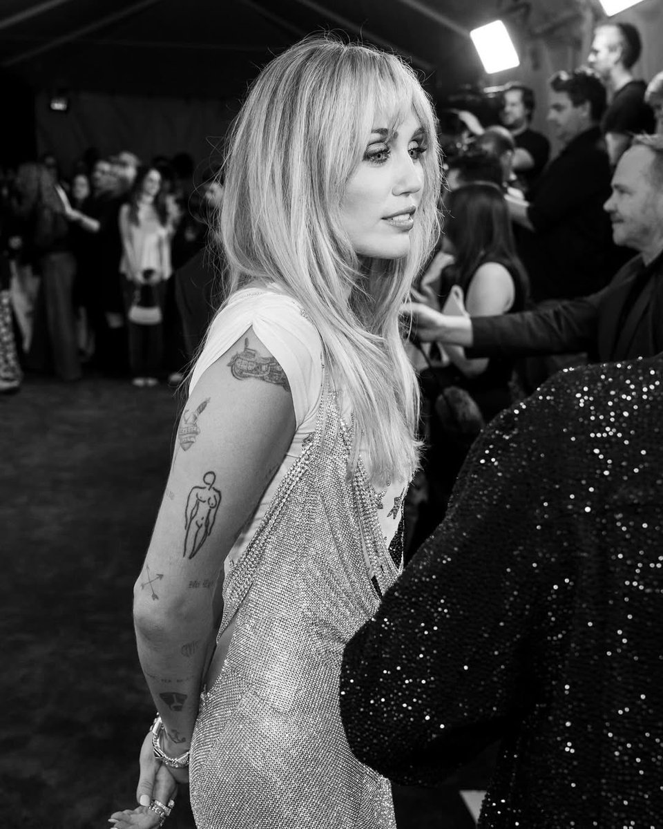 Best Of Miley tweet media