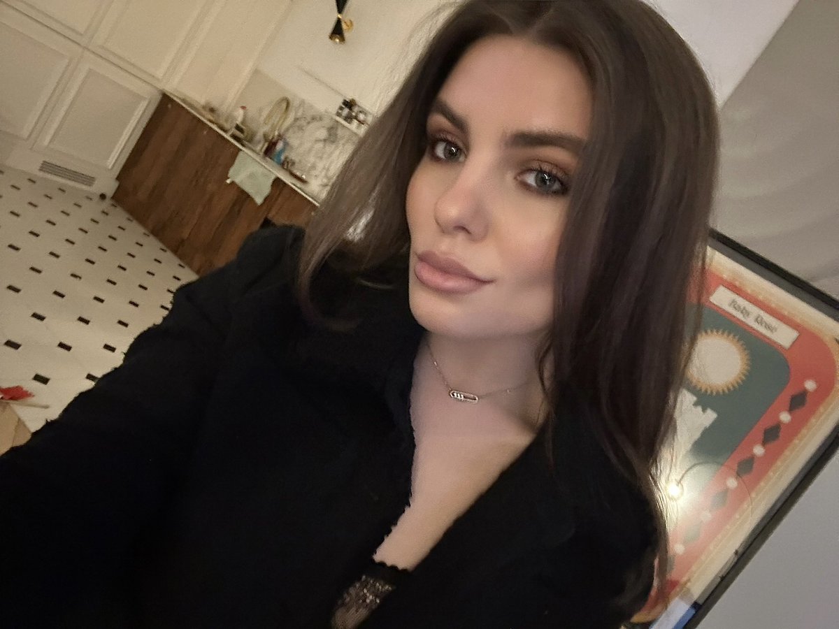 Ганна tweet media