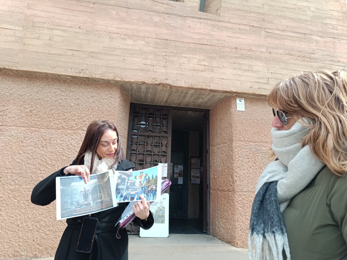 CIFPLAMERCED18's tweet photo. Hoy hemos disfrutado con la @CofradiasSoria con una alumna del #cfgsguiainformacionyasistenciaturistica🗺 que ha realizado una #visitaguiada por la iglesias protagonistas de la #semanasanta de #soria. @educacyl @jcyl @Ayto_Soria @OsmaSoria @dipsoria @soriapatrimonio https://t.co/dnBLdUvkxp