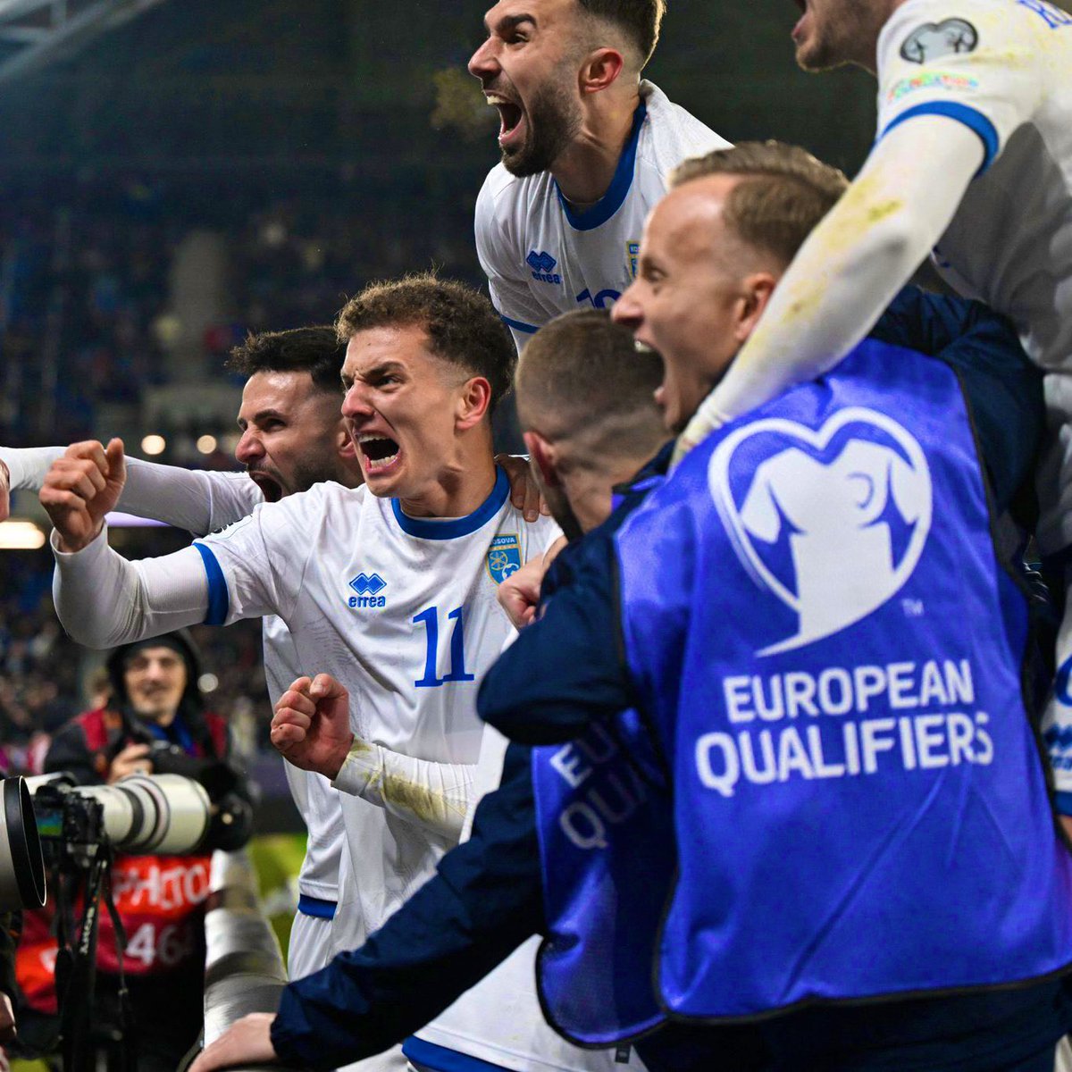 Pusholder tweet media