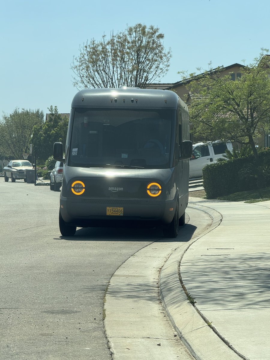 ⚡️Dezmond Oliver⚡️ tweet media