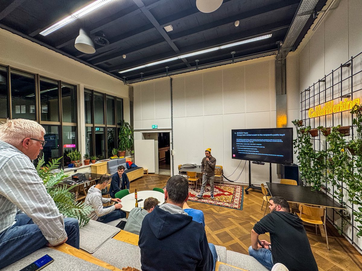 Pam 🇸🇻 tweet media