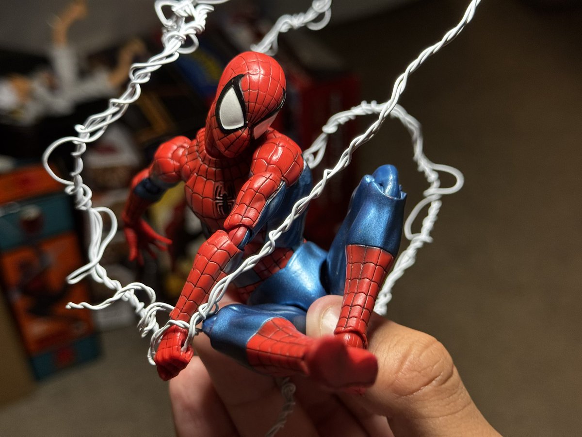 ElusiveX tweet media