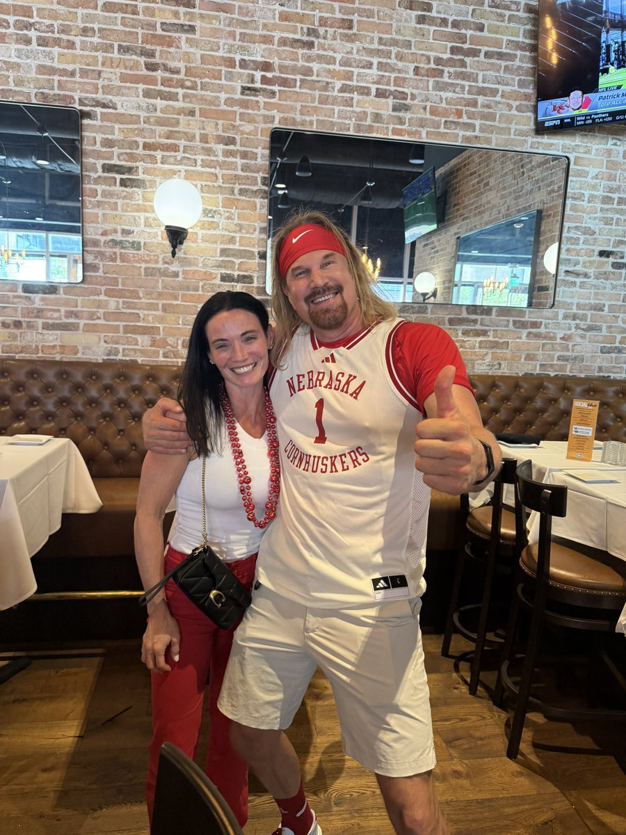 Bro Brad tweet media