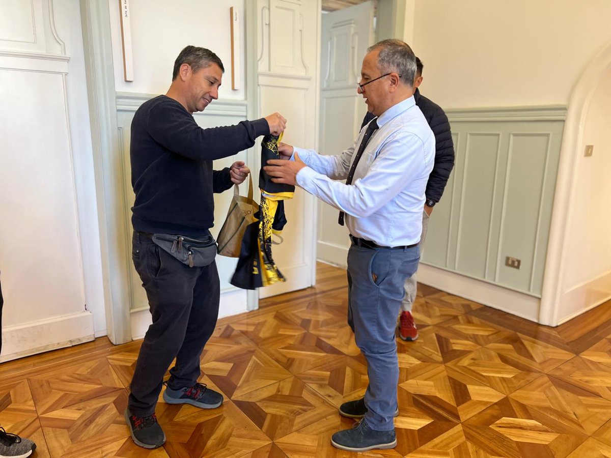 Universidad Austral de Chile tweet media