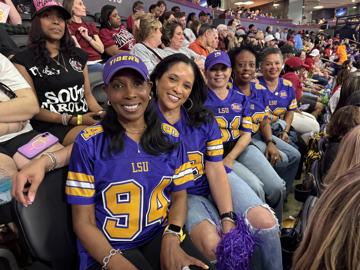 LouisianaRoux's tweet image. They hate us because they ain’t us!! 💜💛 #JustDifferent #LSUAlumni