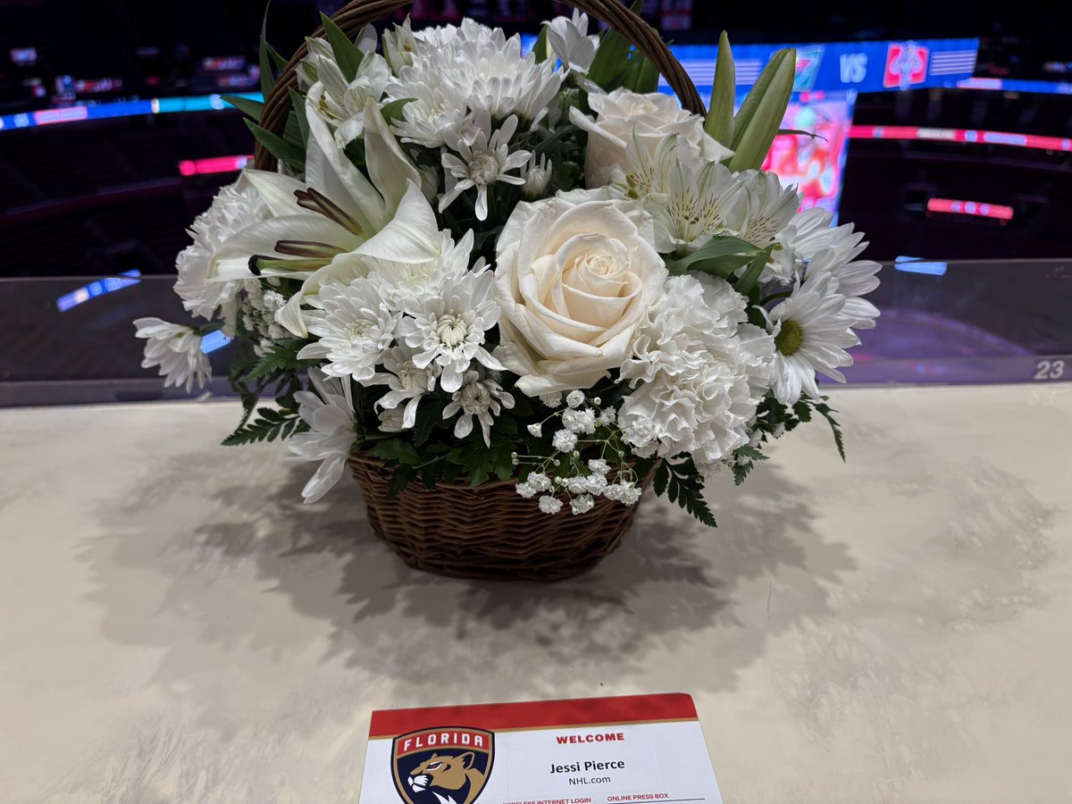 RodPedersenShow's tweet image. Classy &amp;amp; heartfelt gesture by the @FlaPanthers &amp;amp; @FlaPanthersPR to honour our beautiful friend Jessi Pierce prior to tonight’s game vs MIN #MNWild #TimeToHunt