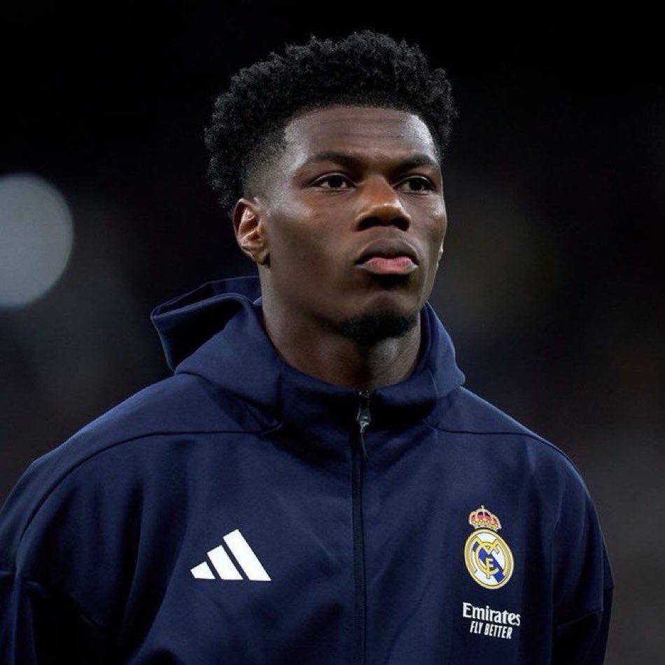 F A L L Y🇸🇳🤍 tweet media