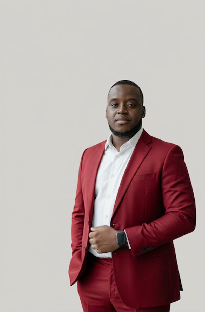 JEFFREY CINEUS 🎩 tweet media