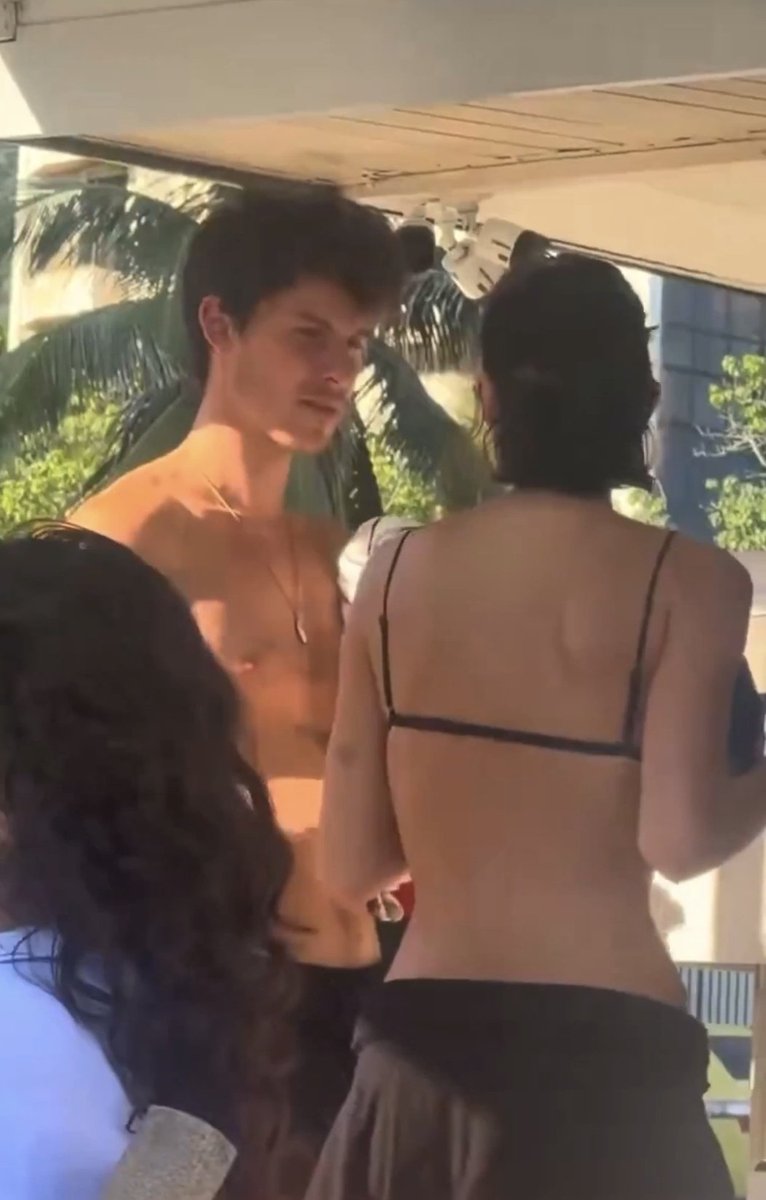 mahagonyy tweet media