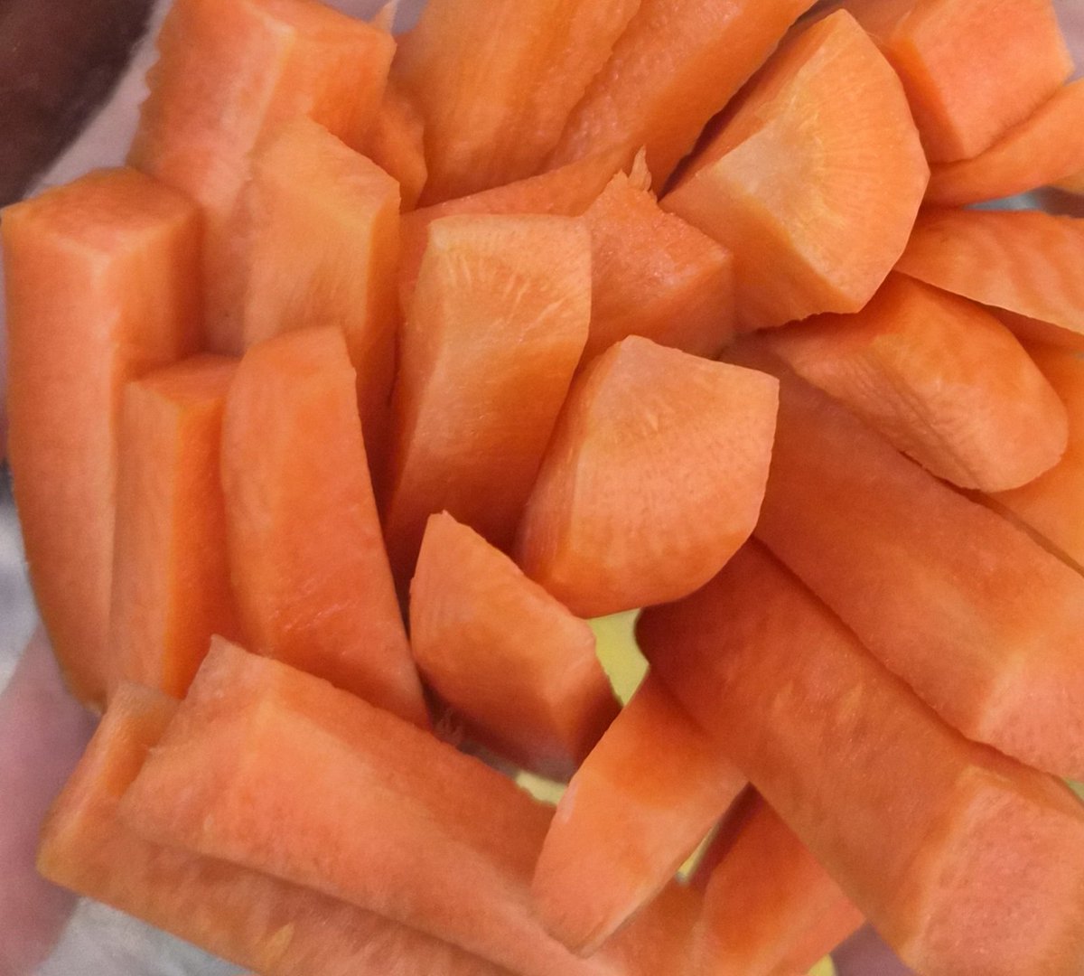 아홀로른 tweet media