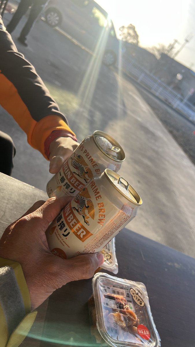 s_ykb's tweet photo. 到着！からの
朝から乾杯🍻
今日から3日間楽しみます！
#日本グランプリ2026 https://t.co/nujMl3zUTj