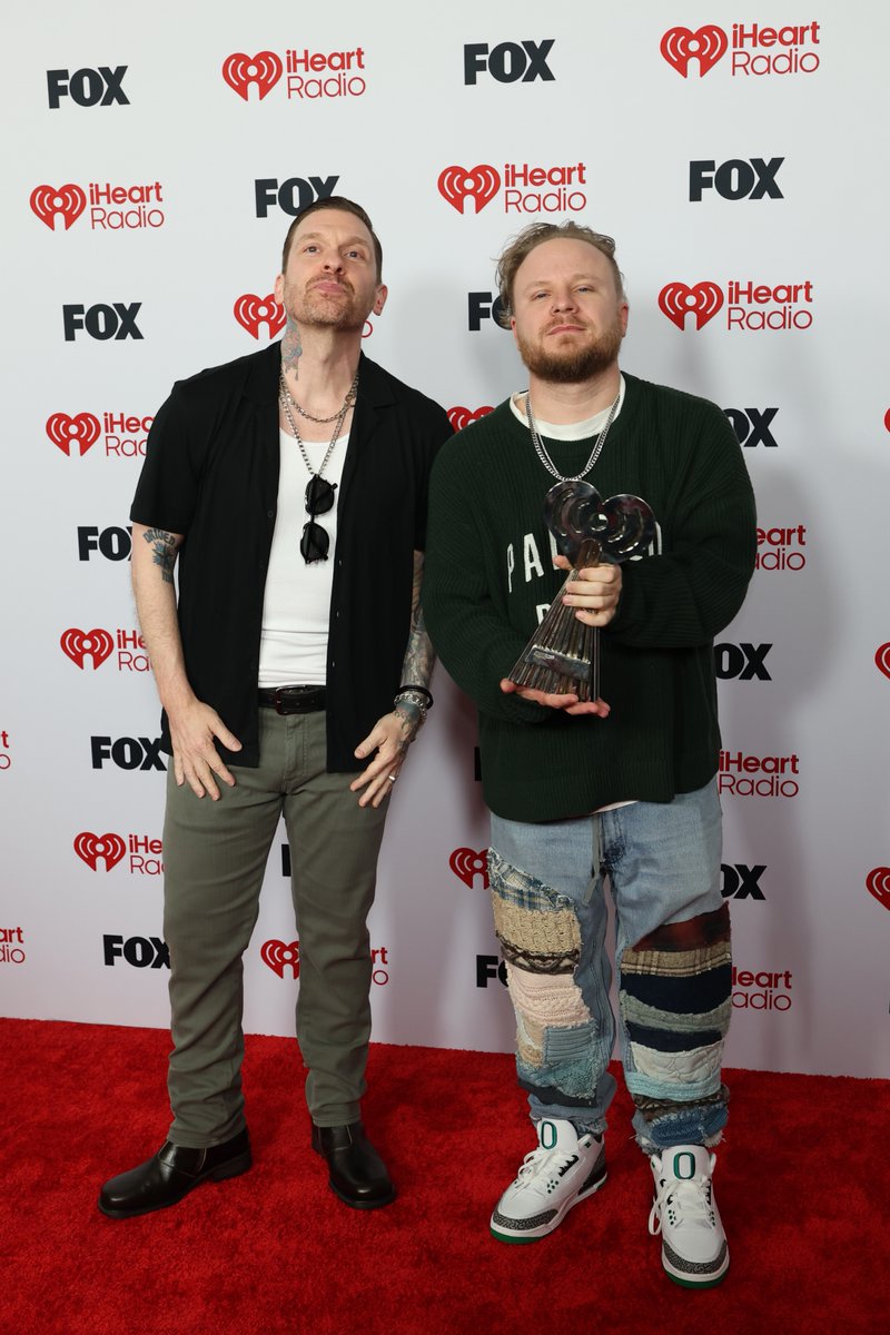 iHeartRadio Canada tweet media