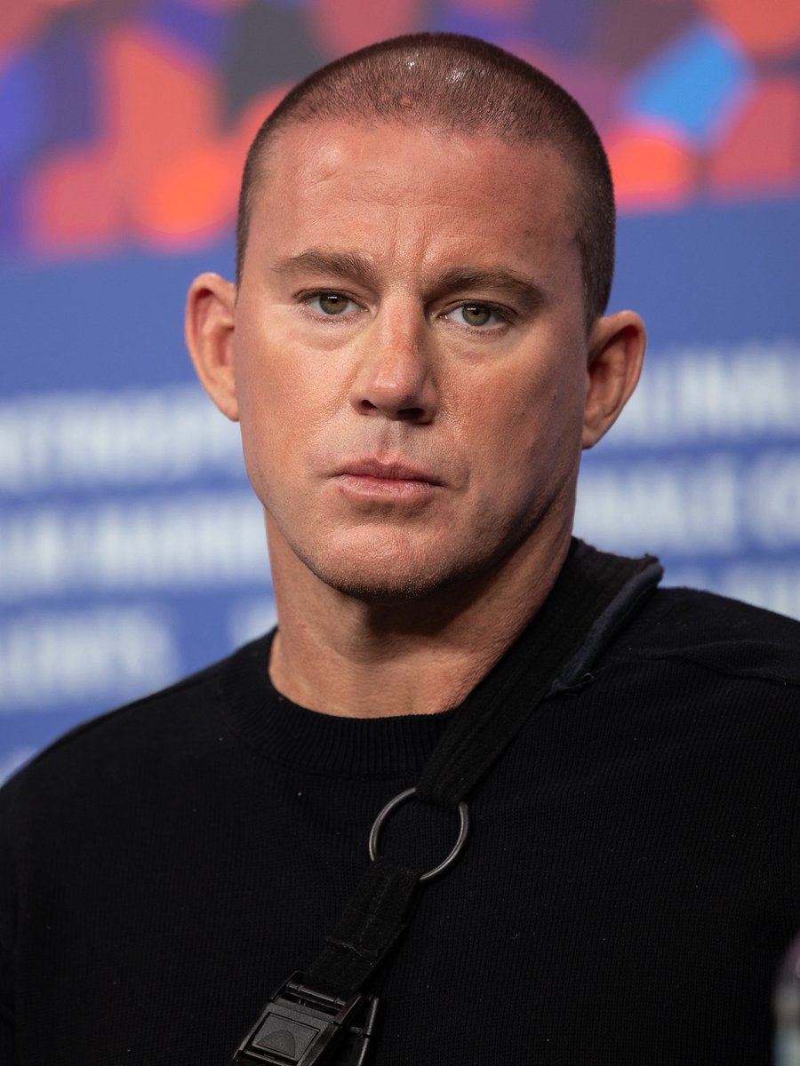 DiscussingFlim tweet media