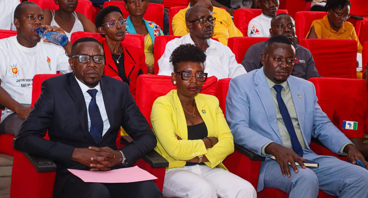 RadioJustice25's tweet photo. #Burundi : Le @MiniJustice_BDI, via la D.G en charge des droits humains, en collaboration avec @OnufemmesBdi, a organisé, ce jdi 26/3/2026 à Bujumbura, un atelier de validation du 7è et 8è rapport périodique sur la mise œuvre de la #CEDEF. https://t.co/4eMlVPwSDk