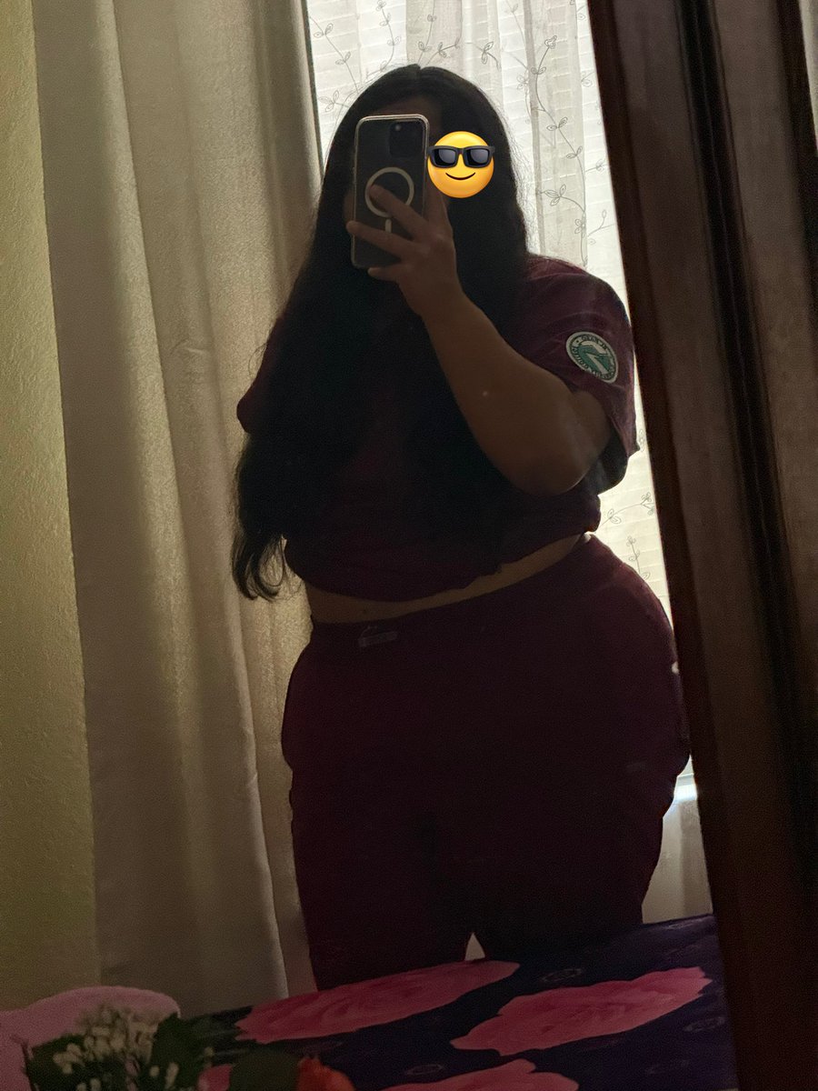 chica rara_111111111111 tweet media