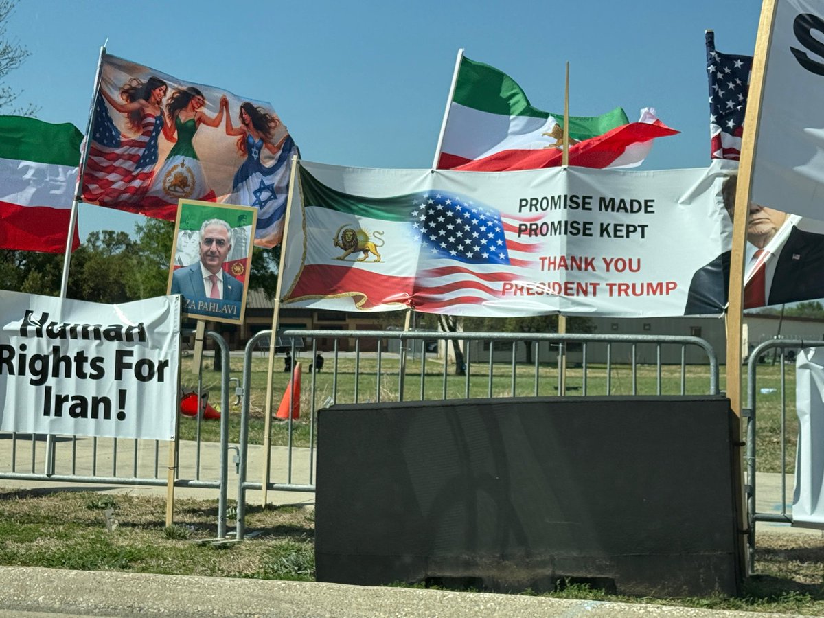 Blessing tweet media