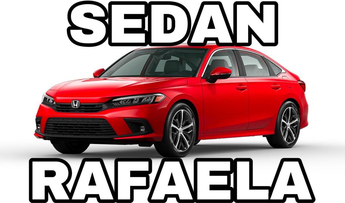 angelina tweet media