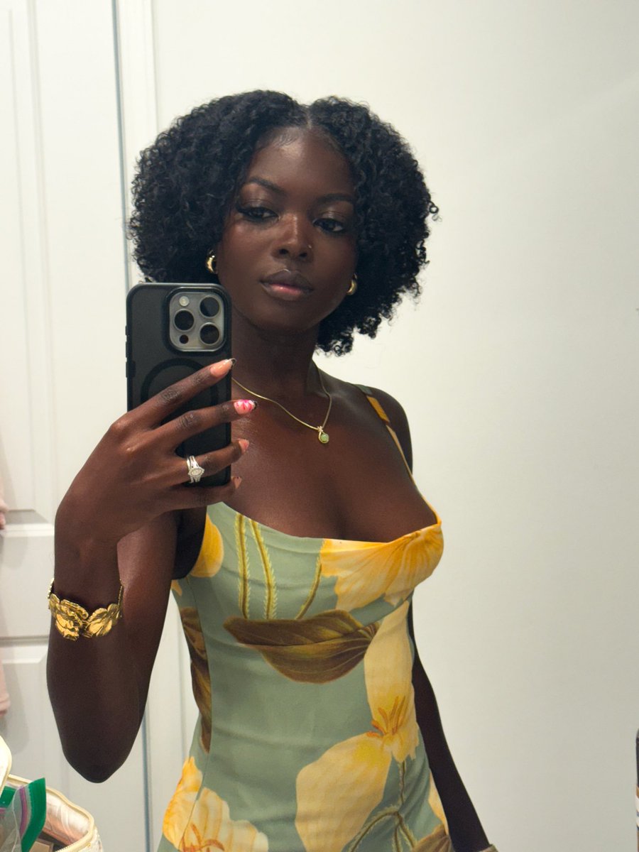 sweet afia tweet media