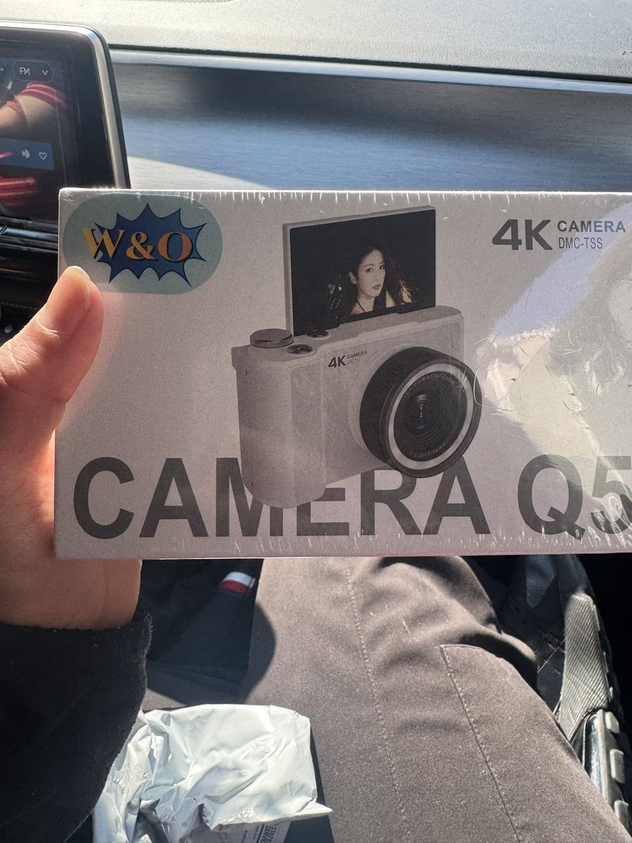 sessix879's tweet image. My new toy 😍#4kcamera