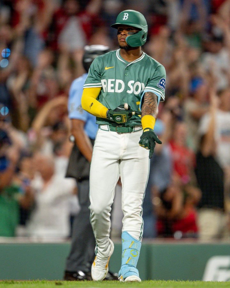 Love AND Trust tweet media