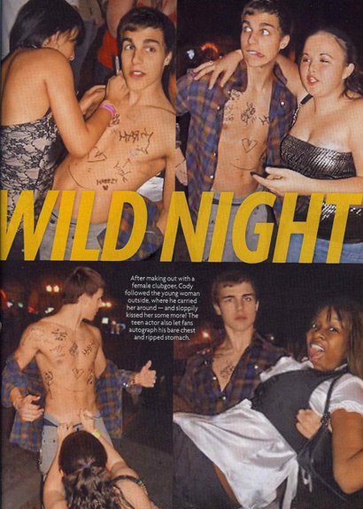 Miley Official tweet media