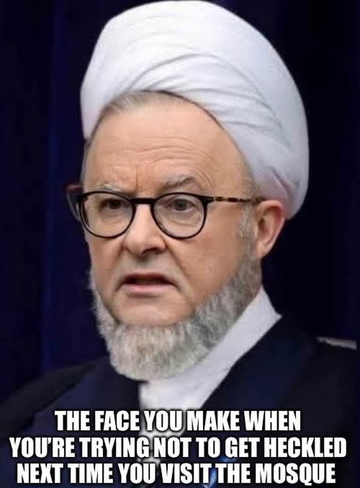 Ian Sayer tweet media