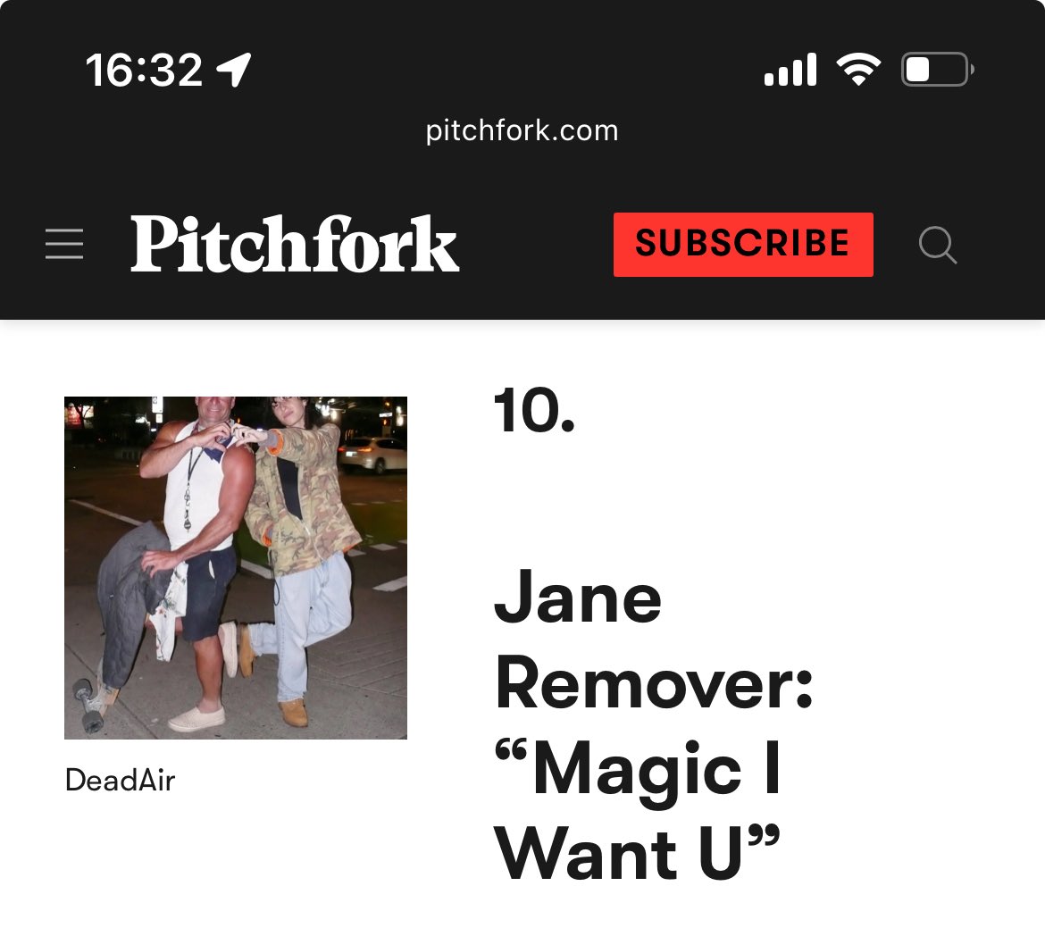 lauriana tweet media