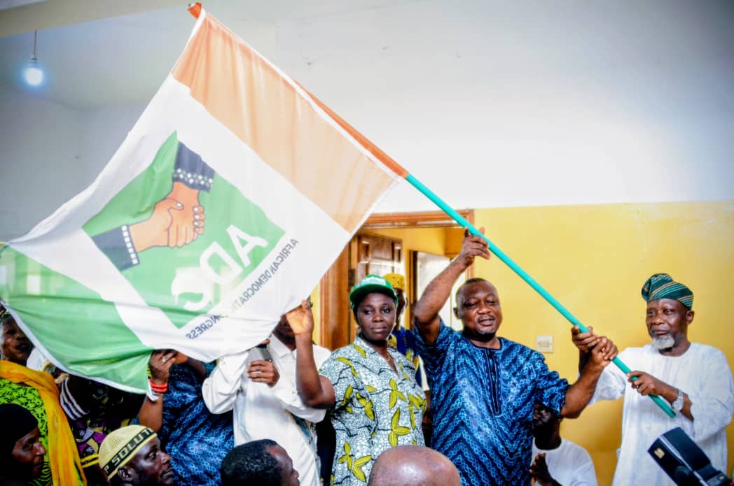 Kamtok05 tweet media