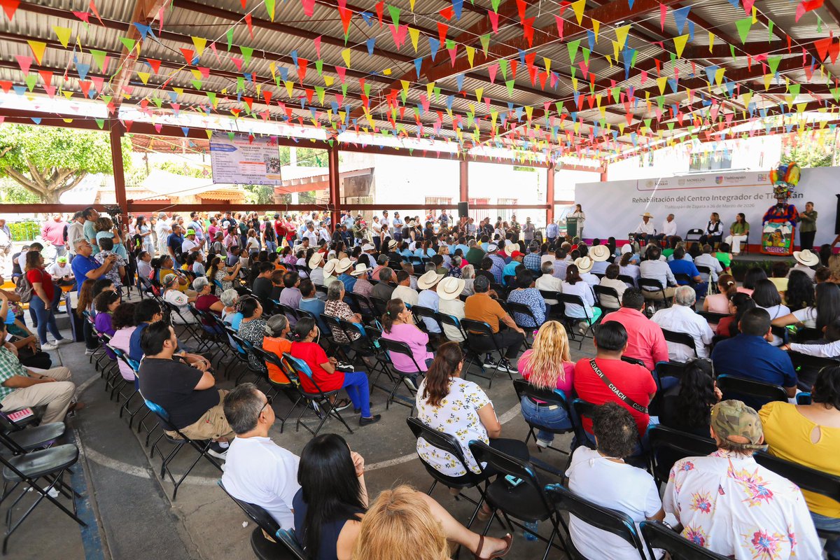 margarita_gs's tweet photo. Acompañamos a la comunidad de Ticumán en la inauguración de su Centro Integrador de Desarrollo, una obra del Ayuntamiento de Tlaltizapán para fortalecer la convivencia, el desarrollo y el bienestar para las familias. ¡Juntas y juntos transformamos nuestro estado! https://t.co/lvxriR1Nt5