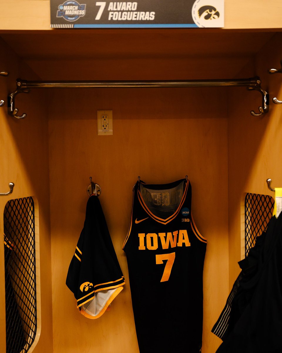 Iowa Men’s Basketball tweet media