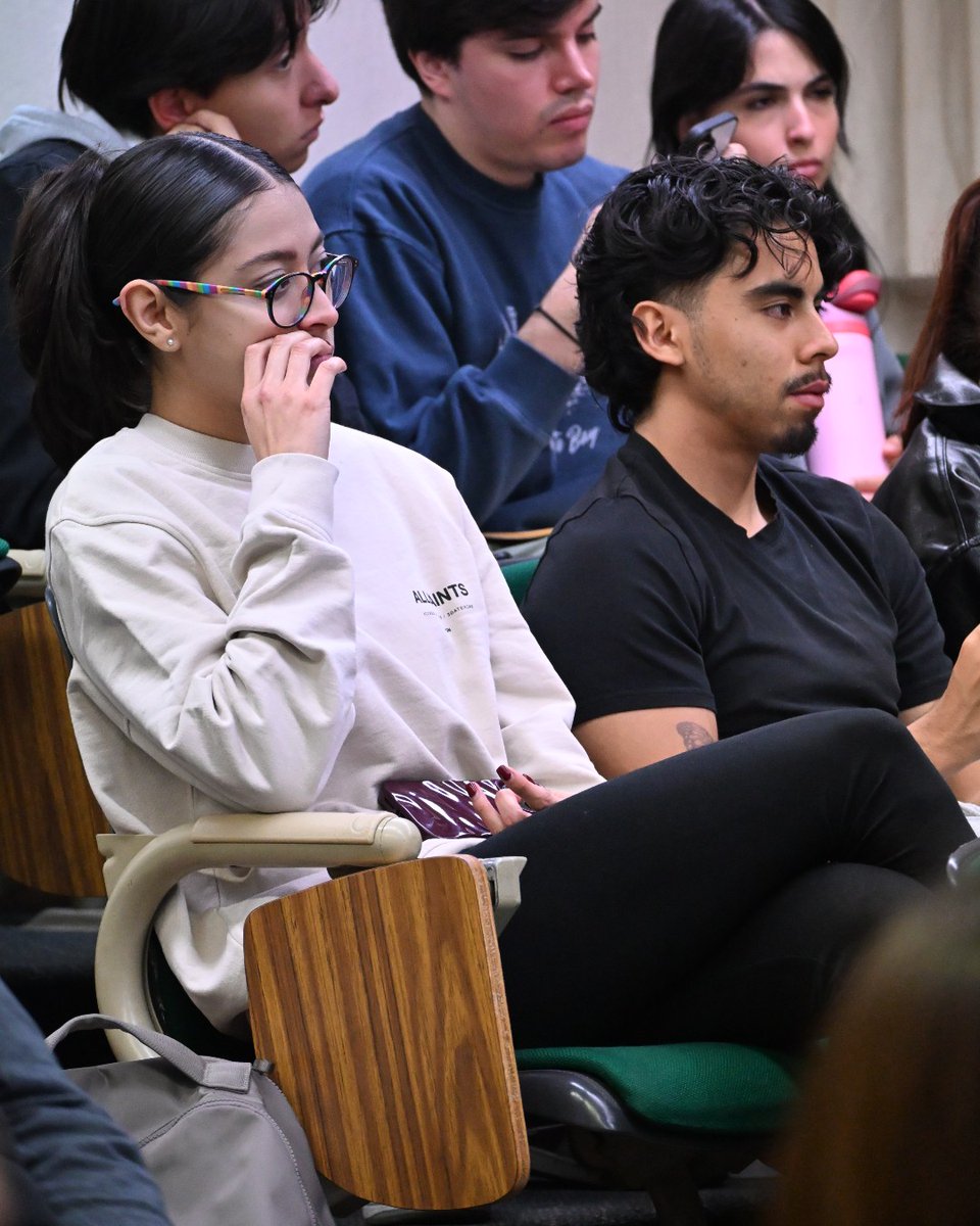 UIC Universidad Intercontinental tweet media