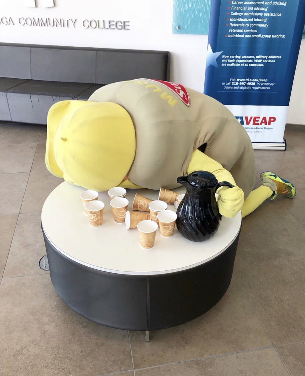 Guardians Hot Dogs tweet media