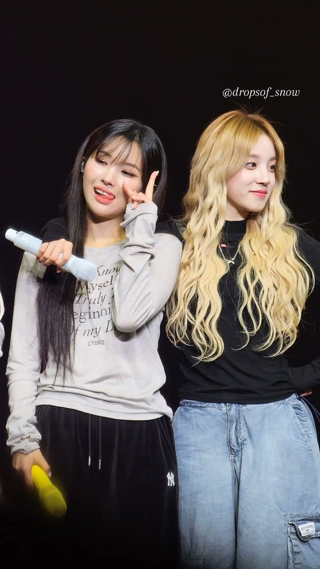 alnsanches's tweet photo. If home were a person, it would be you—warm, welcoming, and filled with love. You are where my heart finds peace and belonging.

#소연 #SOYEON #우기 #YUQI
#yuyeon #JSYQ
#아이들 #IDLE https://t.co/5vRU8mPNkG