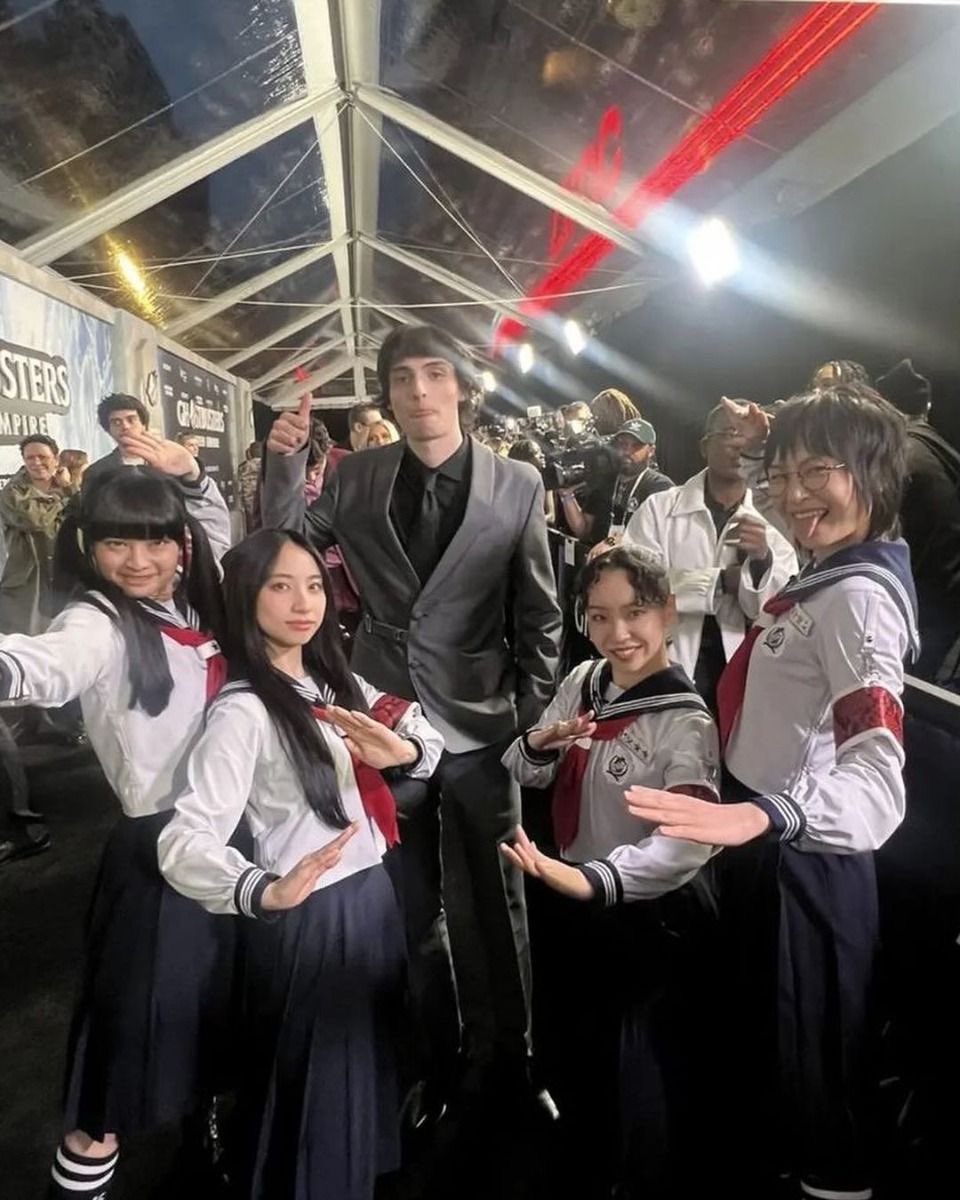 bylerity's tweet photo. he was doing anything https://t.co/VchYeNSM6b