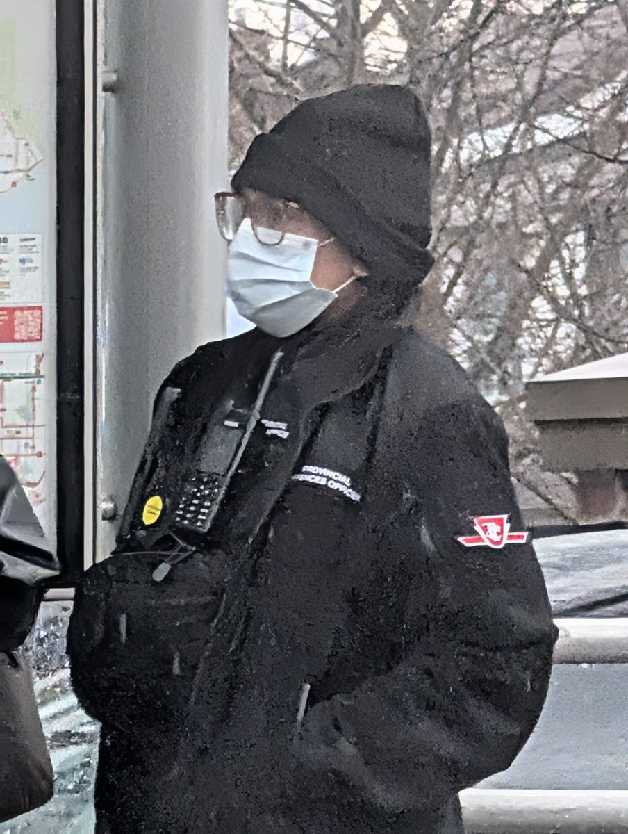 donrebrook's tweet photo. @TTChelps @cityoftoronto @oliviachow I'm not condoning fare evasion, but how do you justify paying 3 hourly salaries to chase down a student who evaded $3.50 when the TTC has bigger issues such as paying customers being harassed in your transit system? #toronto #ttc https://t.co/s7bi96bCx1