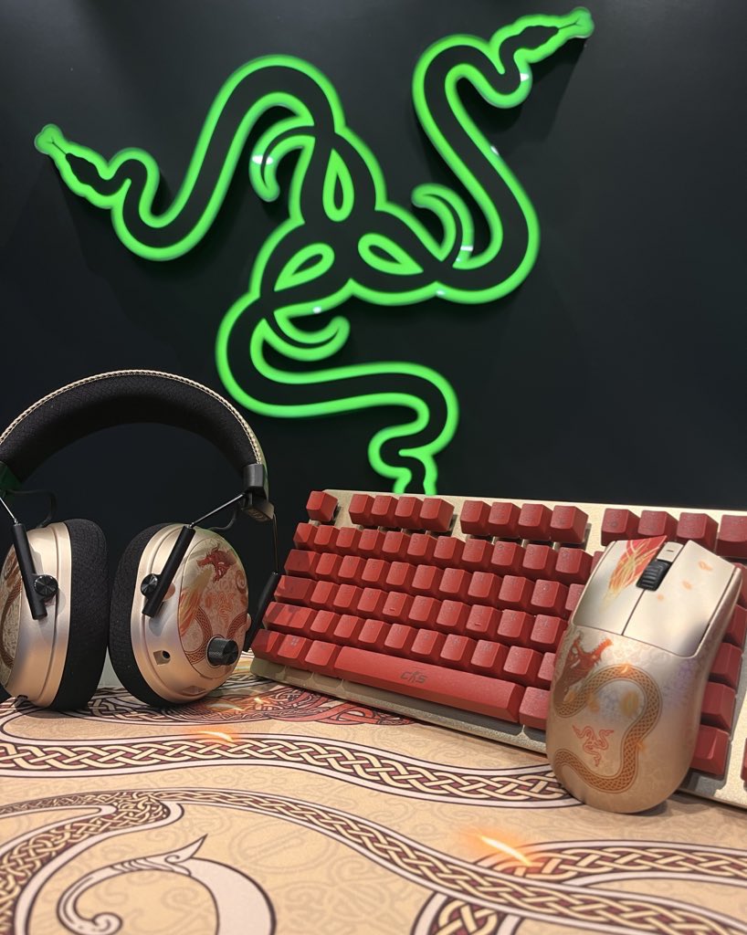 Candywing 🍬 tweet media