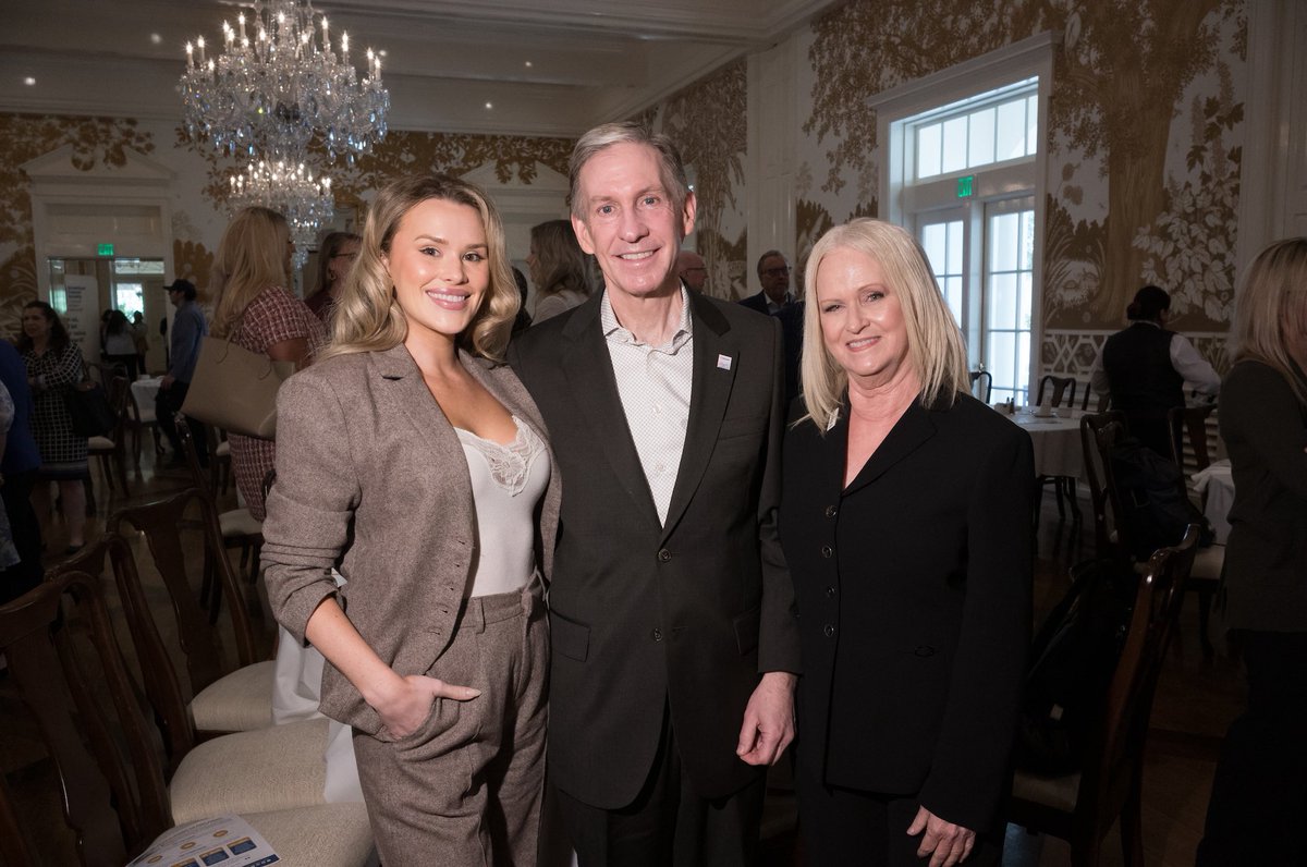 Colleen  Wittoesch tweet media