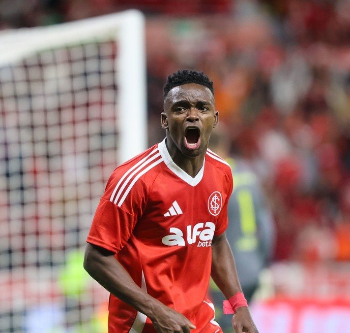 out of context Inter tweet media