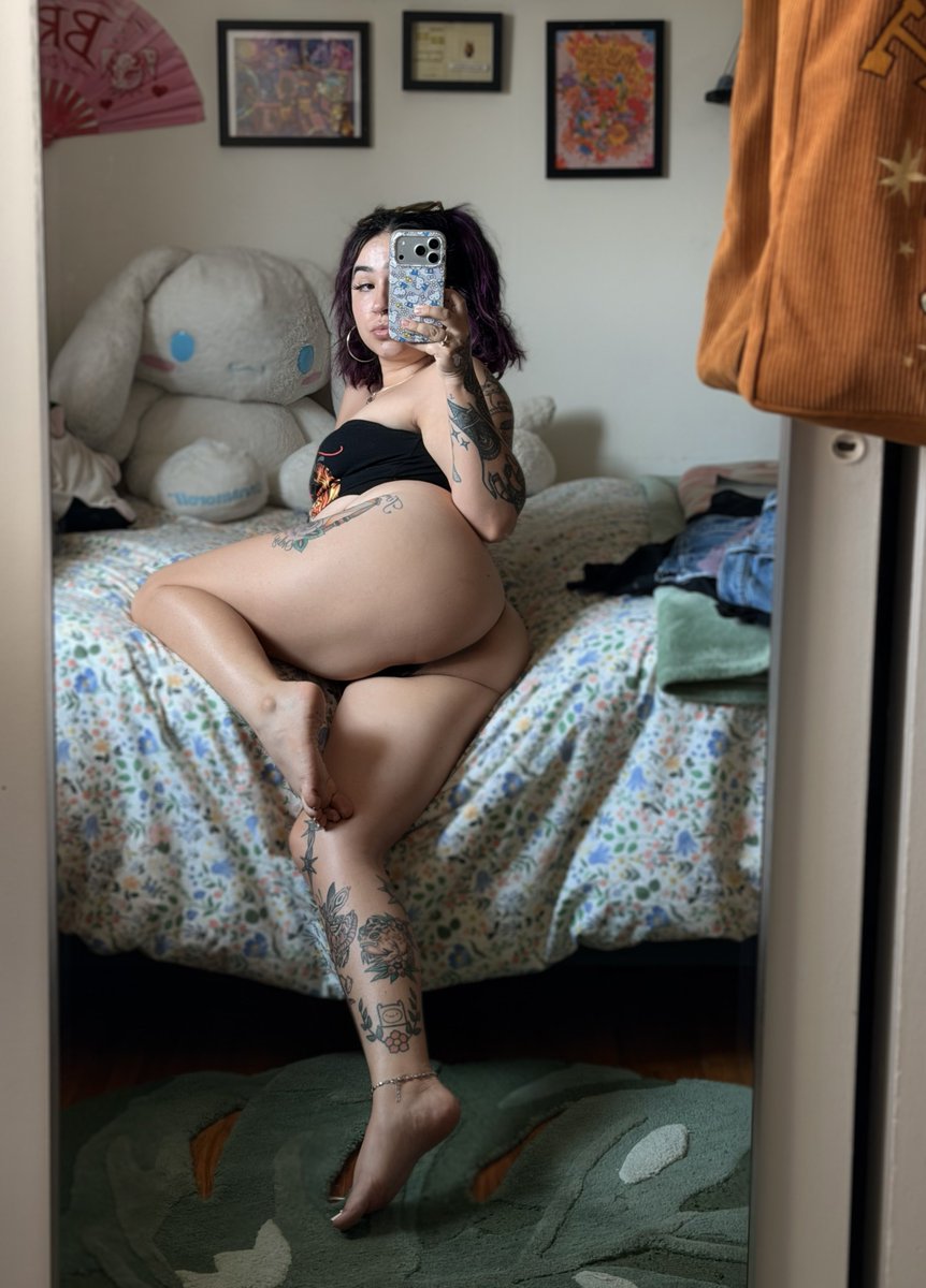 Mommy Flora ˖˚⊹ ⋆♡ tweet media