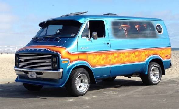 JohnKynor's tweet photo. Elon &amp; Franz, could you make a Cyber “vehicle” with this vibe? Trust me on this one. #Cybertruck #cybersuv #cybervan https://t.co/VzDwn92nju