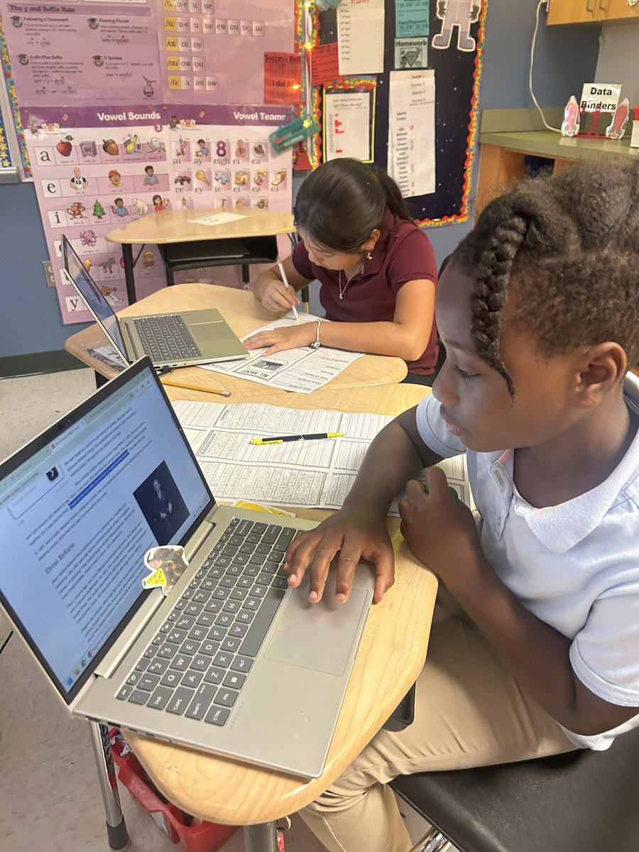 Mrs. Rameau tweet media