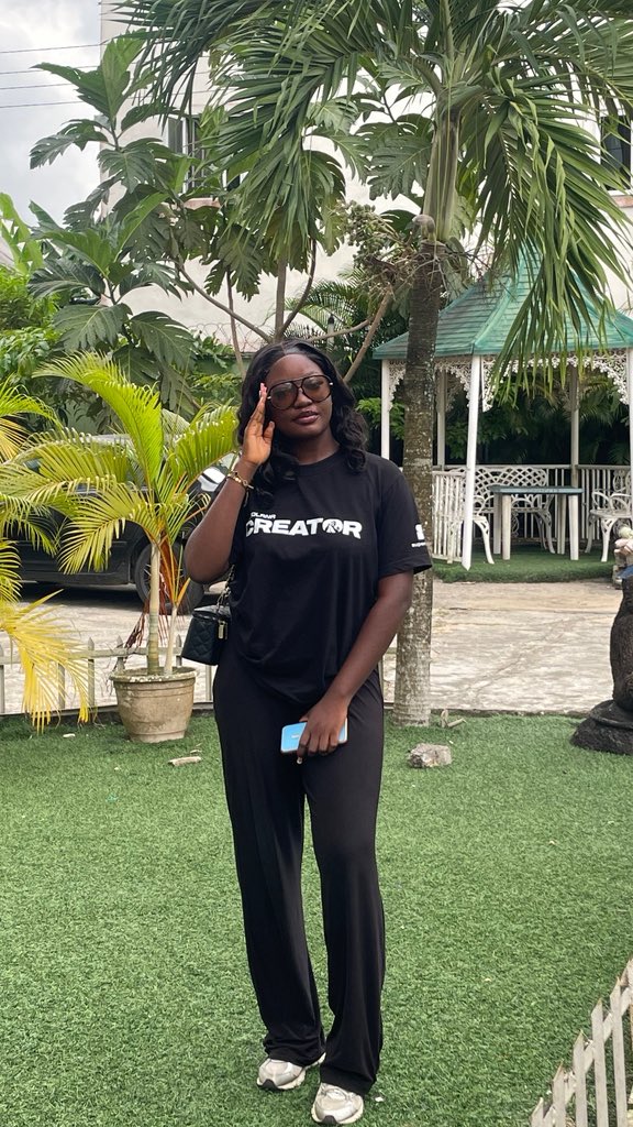 Lady Pere ✨| Rhiva tweet media