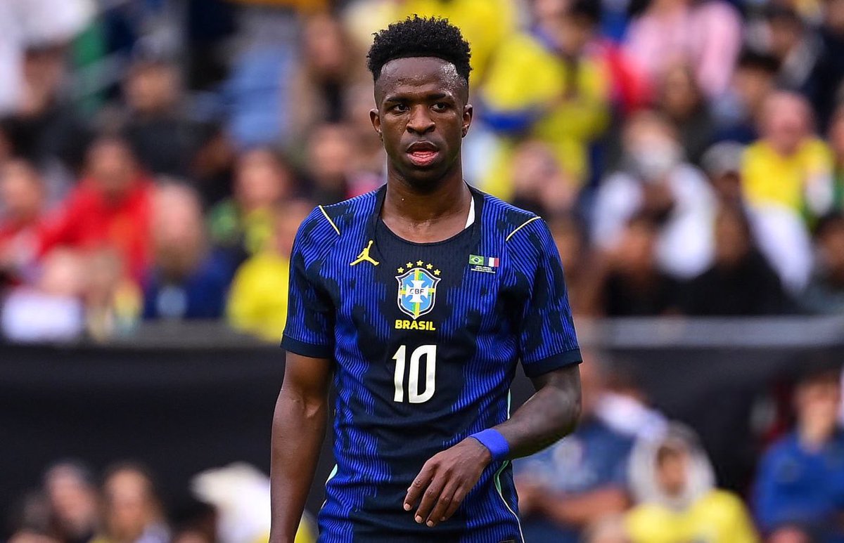 UCL DEPRÊ tweet media