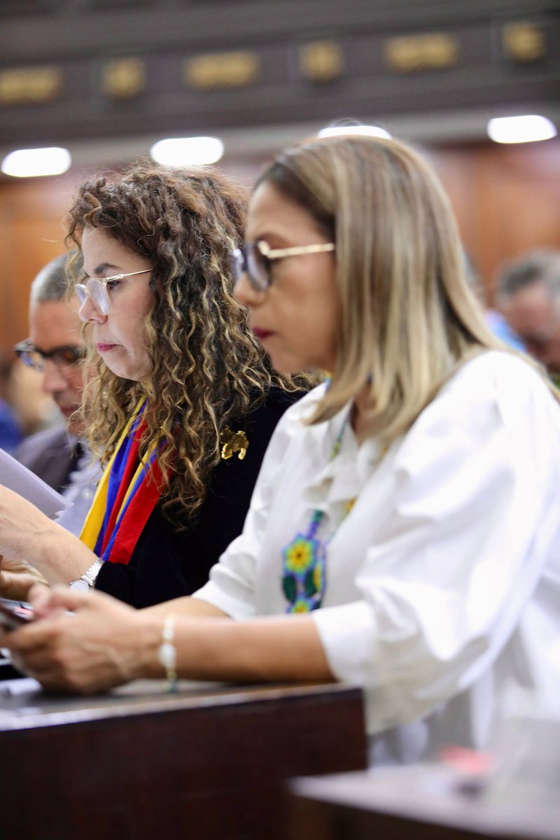 laChiqui tweet media