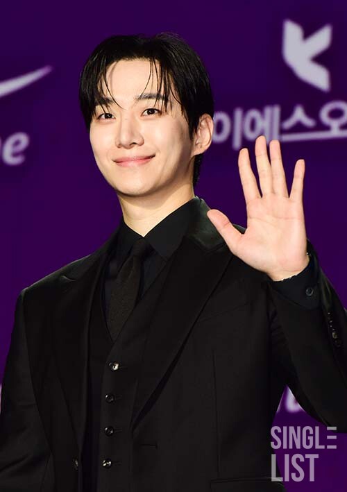 싱글리스트 tweet media