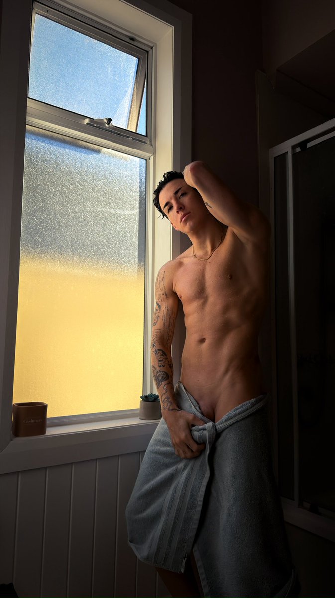 aussiefit1! 😈 ( OF link in bio ) tweet media