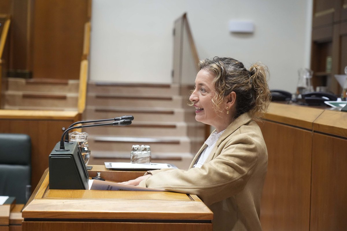 Para las <a href="/socialistavasco/">Socialistas Vascos - Euskal Sozialistak / ❤️</a>, cuando abrimos plenamente el espacio de la ciencia, la tecnología, la investigación y la innovación a las mujeres no sólo ampliamos derechos, ampliamos el horizonte de lo que somos capaces de imaginar, soñar, diseñar y construir juntas y juntos.
👇👇👇