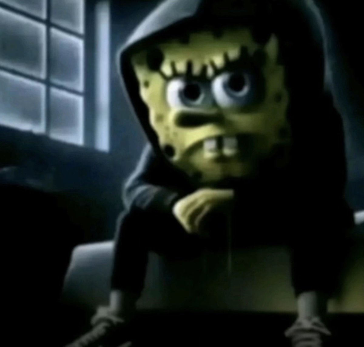 TavOnSaturn tweet media